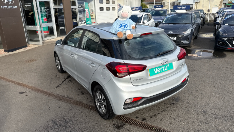 Hyundai i20 1.2 MPi SE 5dr Petrol Hatchback